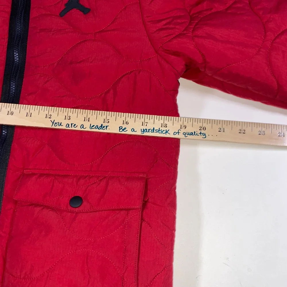 Jordan Boys XL Red Quilted Bomber Jacket Jumpman Air Jordan 23 Full Zip Coat